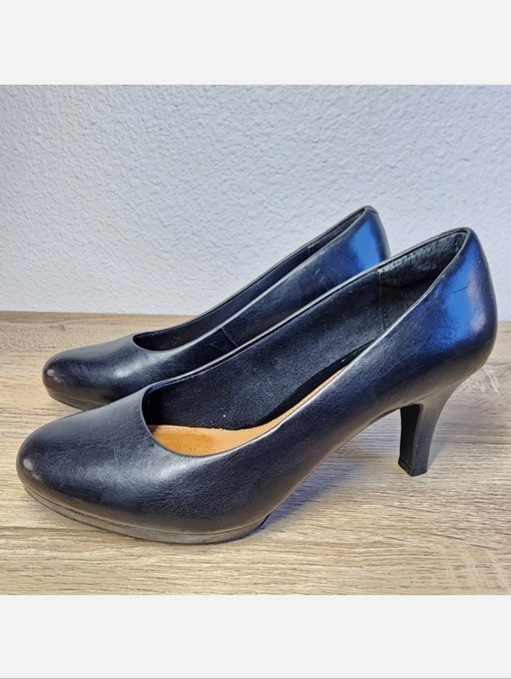 CLARKS Ambyr Joy Black Leather High Heel Pumps 9m